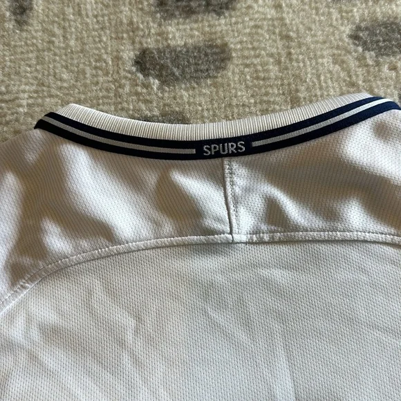 Authentic Tottenham Hotspur Nike Jersey - Picture 9 of 10